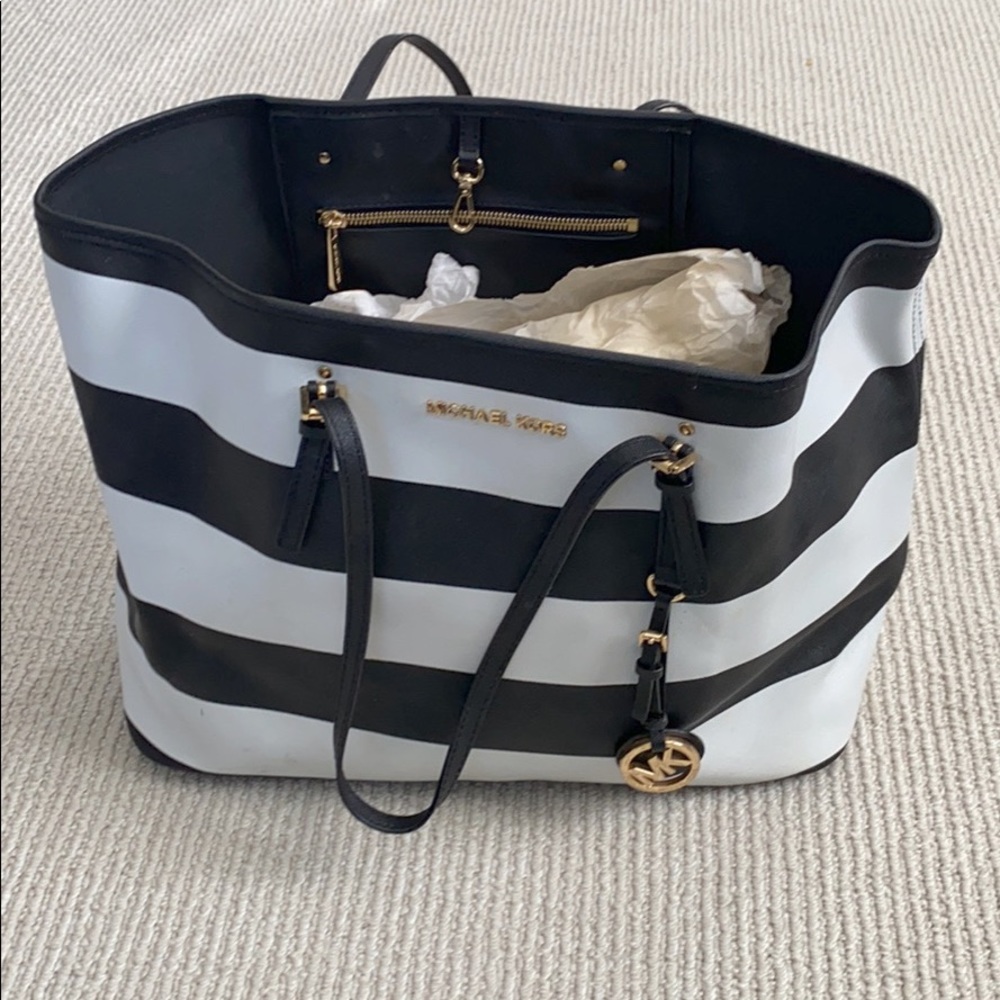 Michale Kors stripped tote